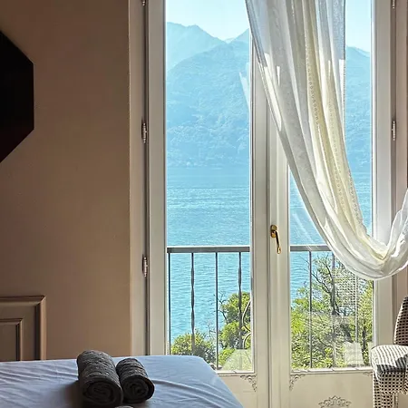 Classic Villa With Private Garden Steps From Lake Villa San Siro (Lombardy)