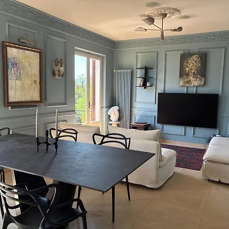 Classic Villa With Private Garden Steps From Lake Villa San Siro (Lombardy)